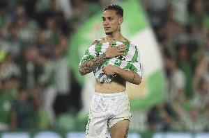 kaiyun-颤抖吧！阿斯：安东尼对阵莱万特将会首发 但4个月没踢球状态未知